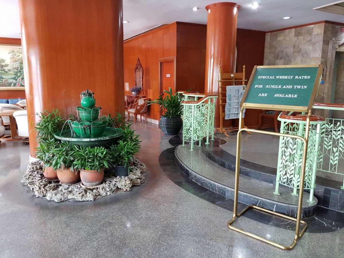 The Park Hotel Sukhumvit 7 Bangkok Exteriér fotografie