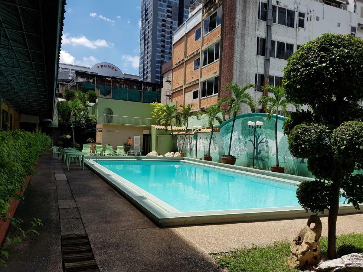 The Park Hotel Sukhumvit 7 Bangkok Exteriér fotografie